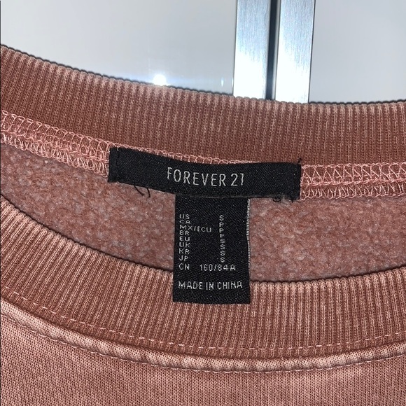 F21: over sized sweater - Picture 2 of 3